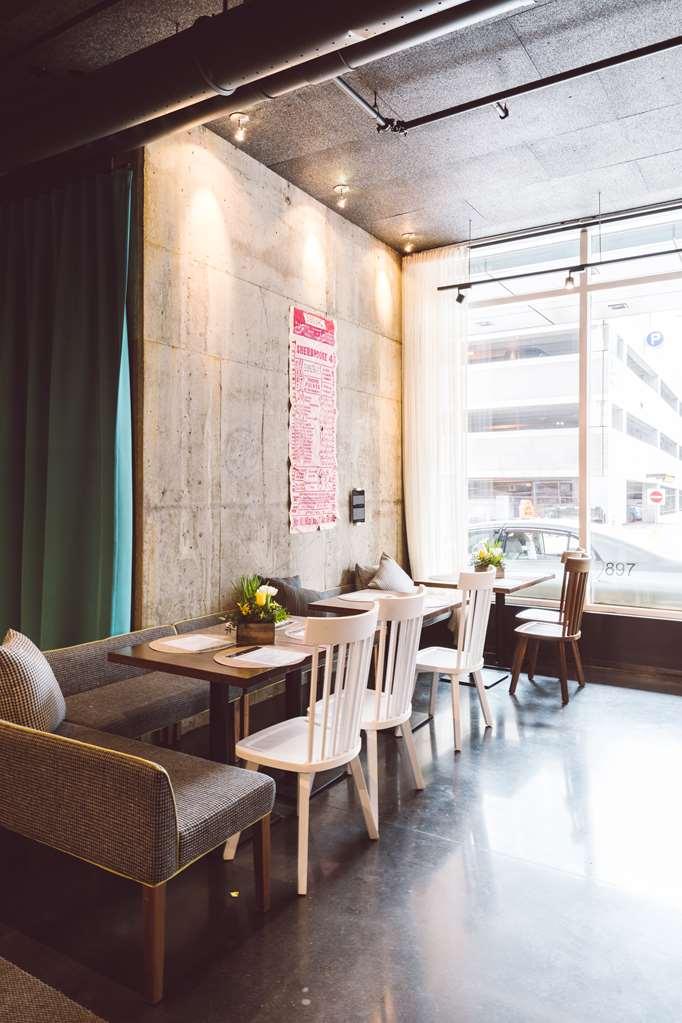 Alt Hotel Ottawa Downtown Interior photo