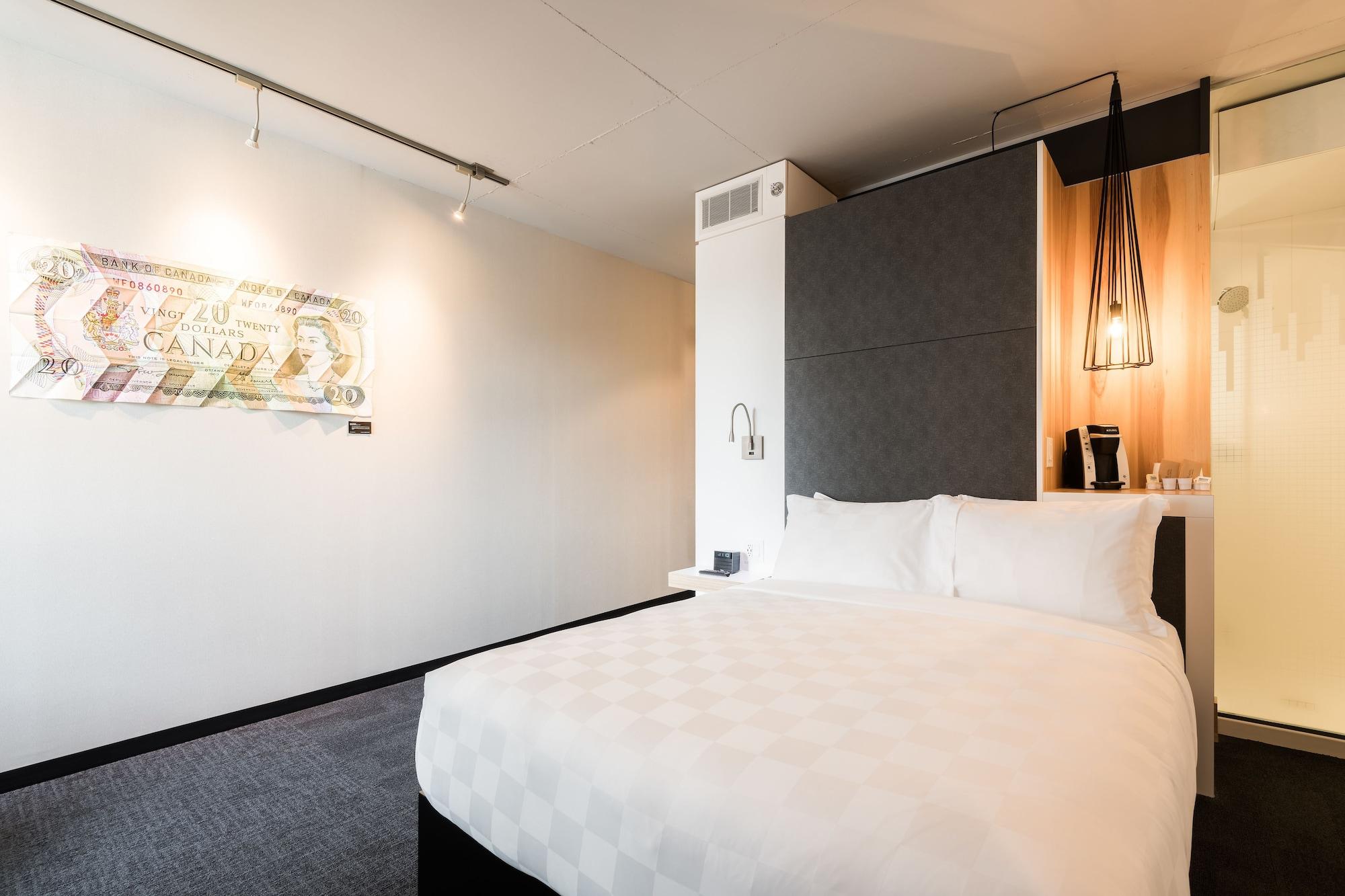 Alt Hotel Ottawa Downtown Exterior photo