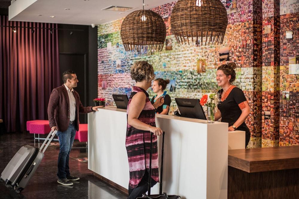 Alt Hotel Ottawa Downtown Exterior photo